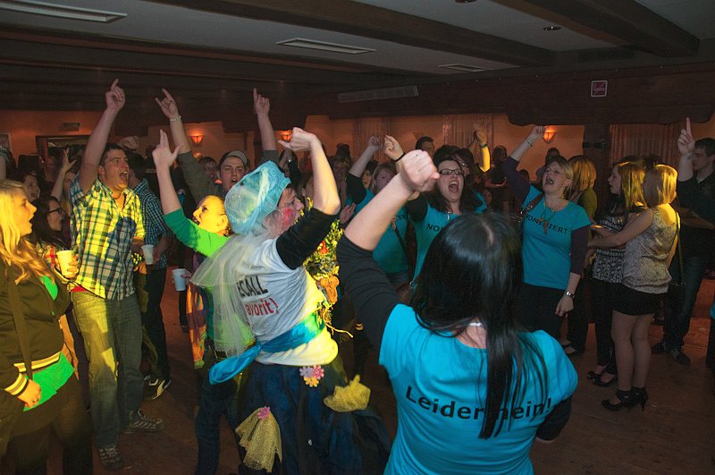 Partystimmung beim Ostertanz der LJ Geretsberg