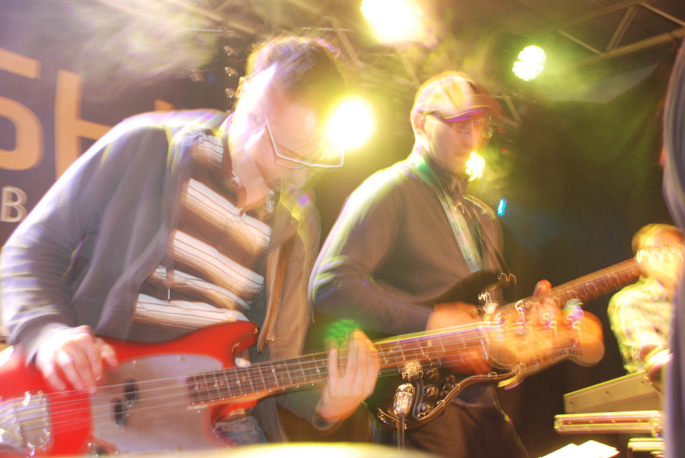 Bassist Michael und Gitarrist Stefan geben Vollgas beim Vollgasfest Schardenberg