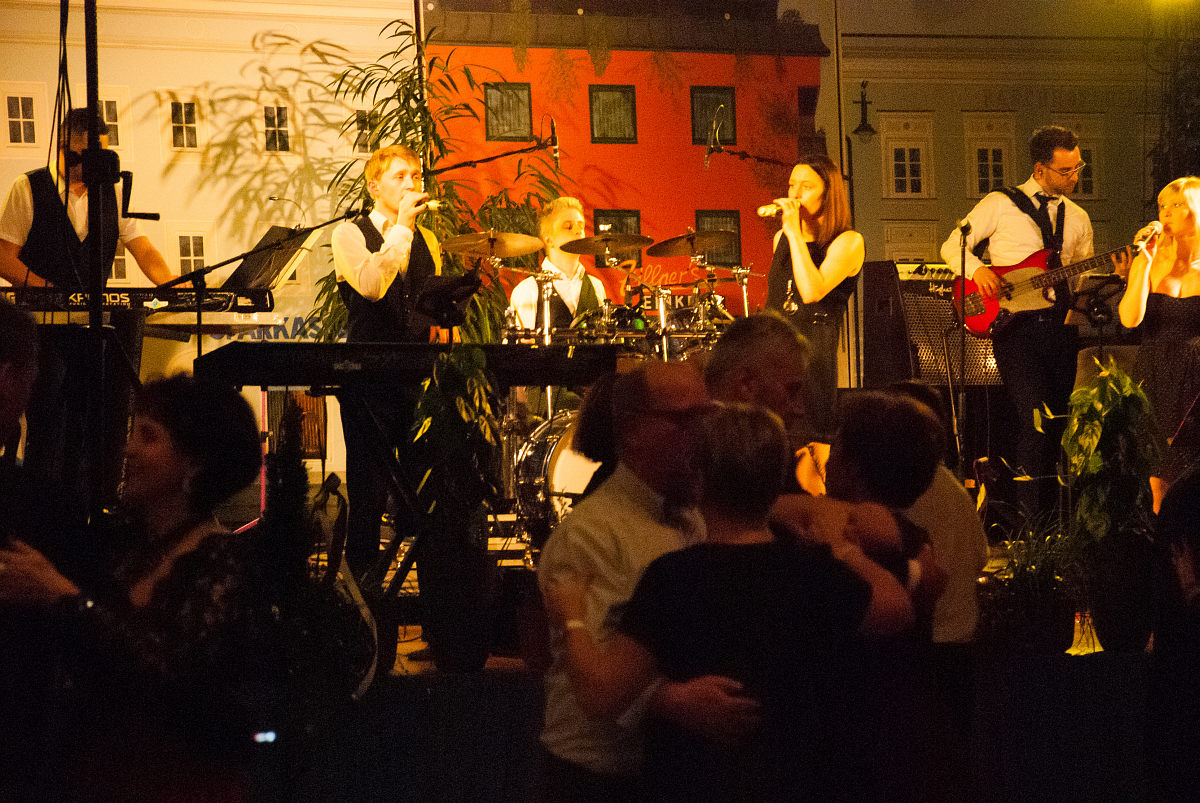 Tanzband Flash am Stadball in Altheim